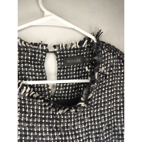 Roolee Brand Sweater Style Blouse with 3 Quarter Sleeves - Picture 3 of 9